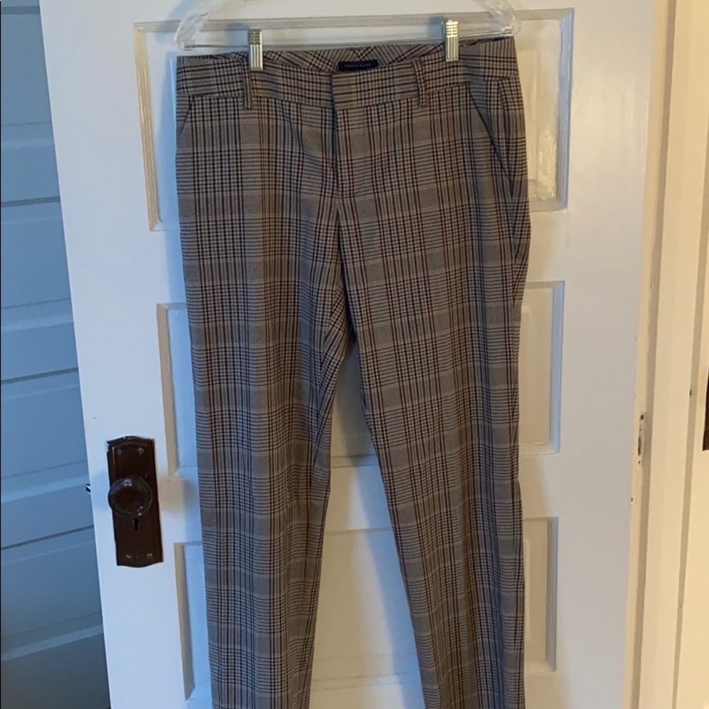 Tommy Hilfiger Plaid Dress Pant LIKE NEW